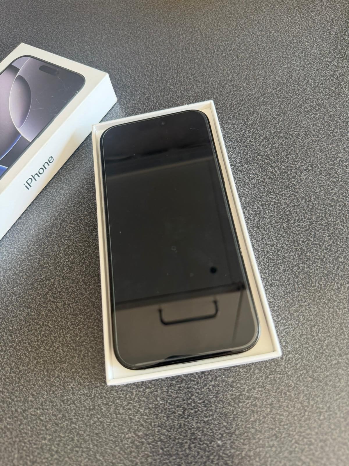 I phone 16pro max 256gb, Telecommunicatie, Mobiele telefoons | Apple iPhone, Ophalen of Verzenden