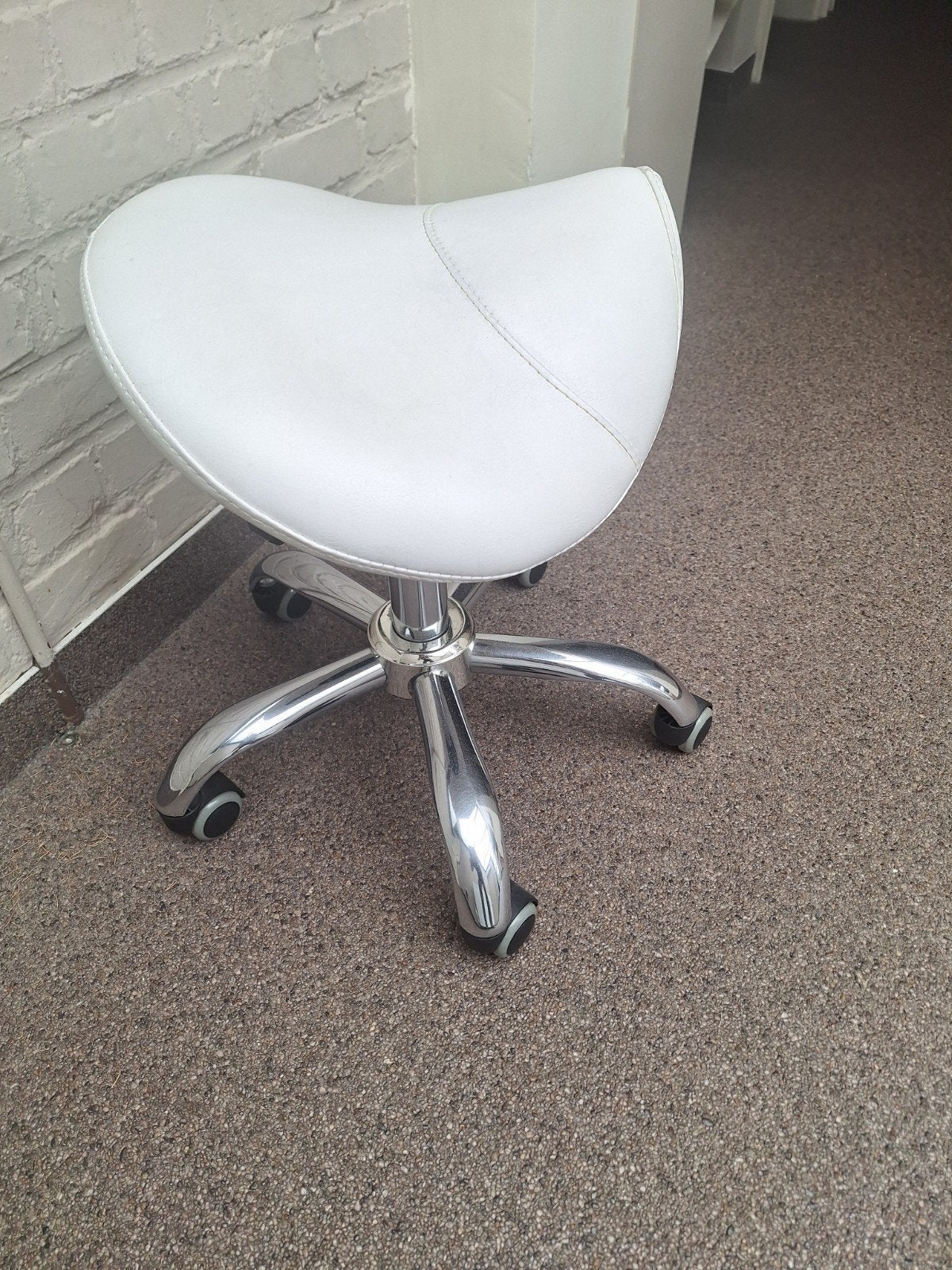 ergonomische stoel, Ophalen, Gebruikt, Wit, Bureaukruk