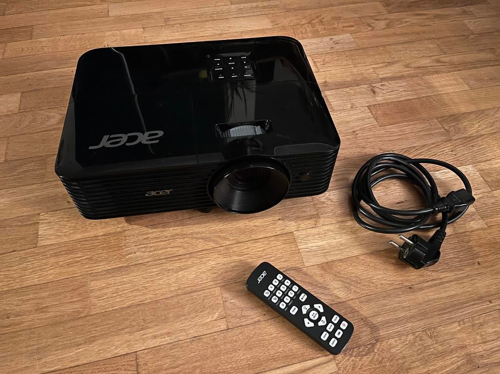 Acet X138WH, Enlèvement, Utilisé, DLP, Autres résolutions
