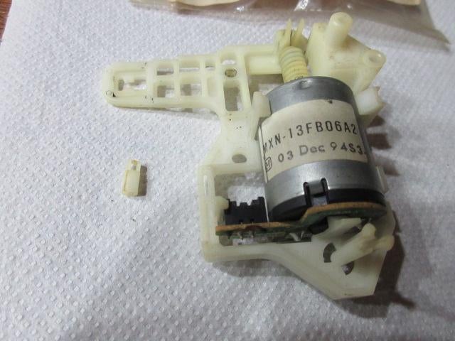 Panasonic VCR loading motor VEM0427 complet + new VDP1434, Enlèvement ou Envoi, Utilisé, Lecteur ou enregistreur VHS