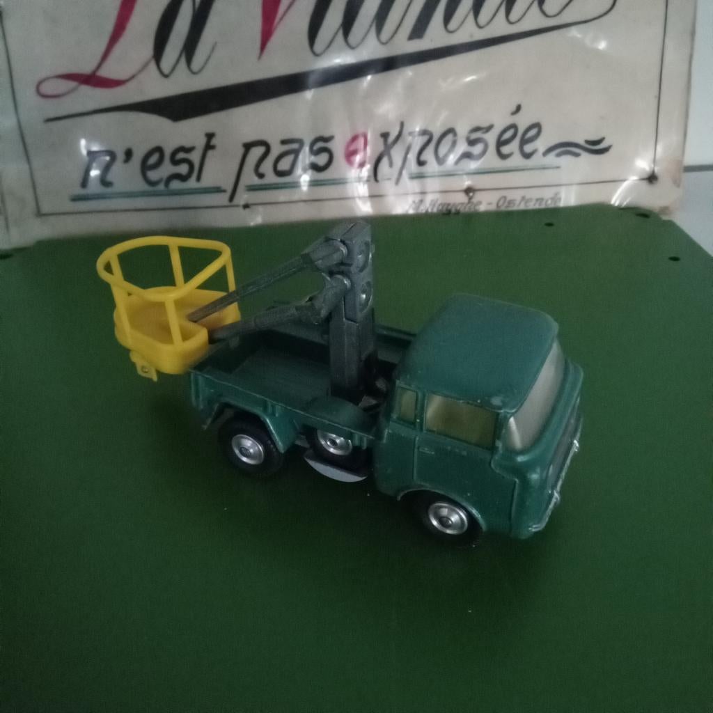 CORGI TOYS JEEP FC-150 --HOOGTEWERKER, Hobby en Vrije tijd, Modelauto's | 1:43, Verzenden, Corgi