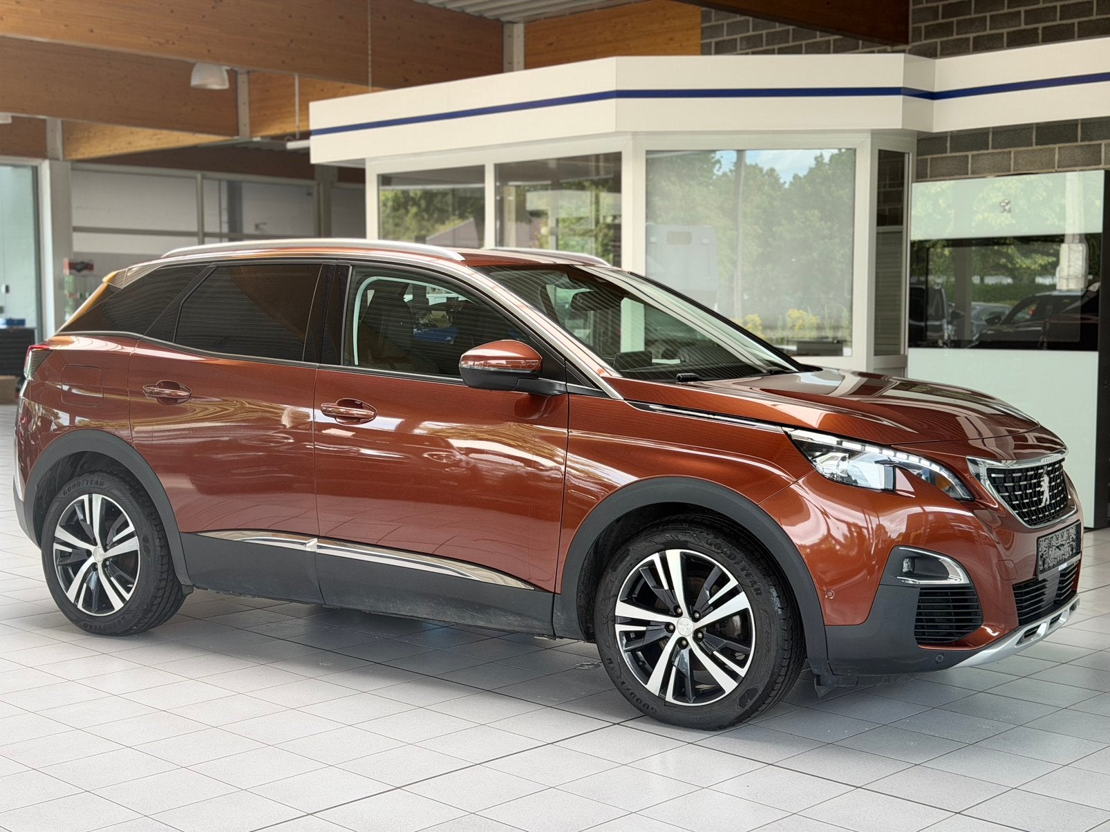 PEUGEOT 3008/ BENZINE/AUTOMAAT/CAMERA, Auto's, Peugeot, Automaat, 1199 cc, Bruin, Leder en Stof