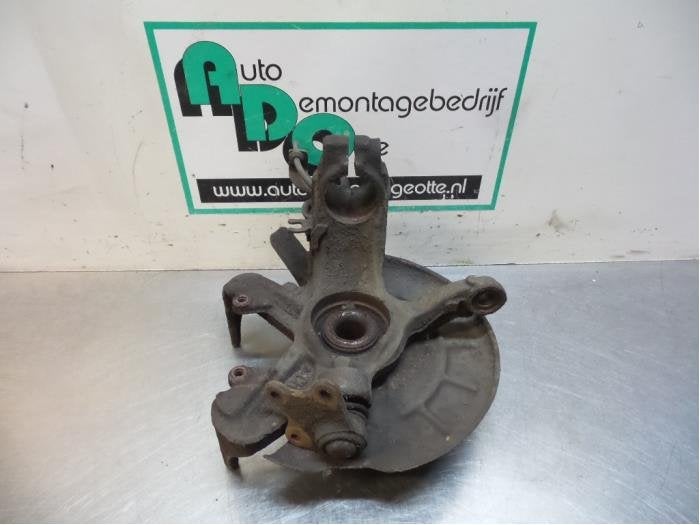 Joint avant droit d'un Volkswagen Polo (Polo 01-), Volkswagen, -, 3 mois de garantie, Utilisé
