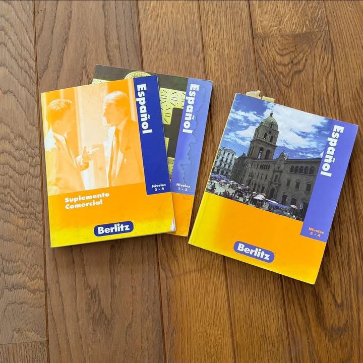 A donner, Livres, Enlèvement, Comme neuf