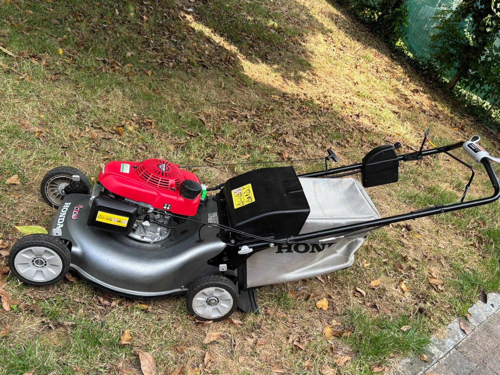 Tondeuse honda izy (hrg536c8), Tuin en Terras, Ophalen, Cirkelmaaier, Gebruikt, Benzine-grasmaaier