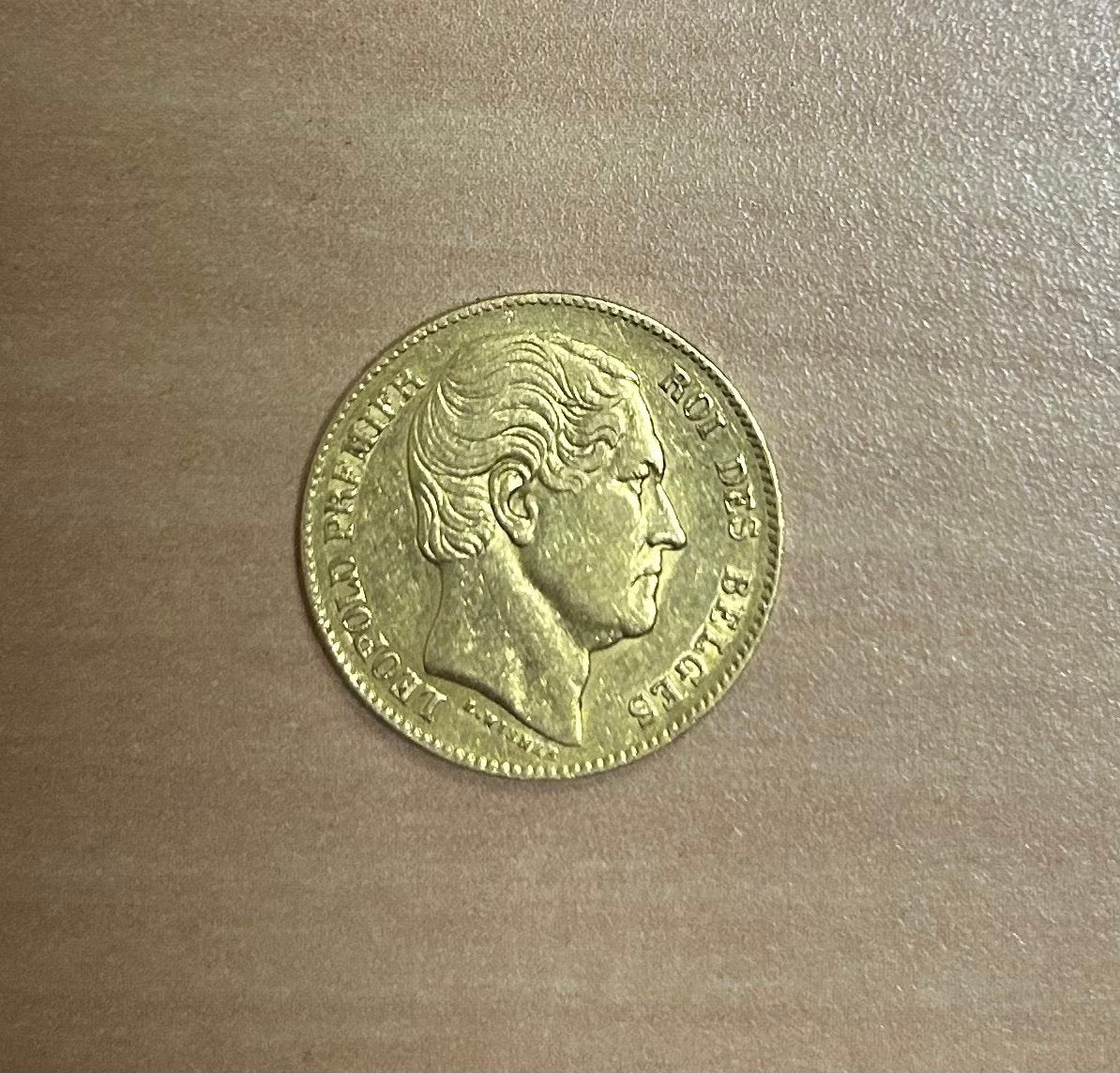 3 gouden munten in mooie staat, Postzegels en Munten, Ophalen