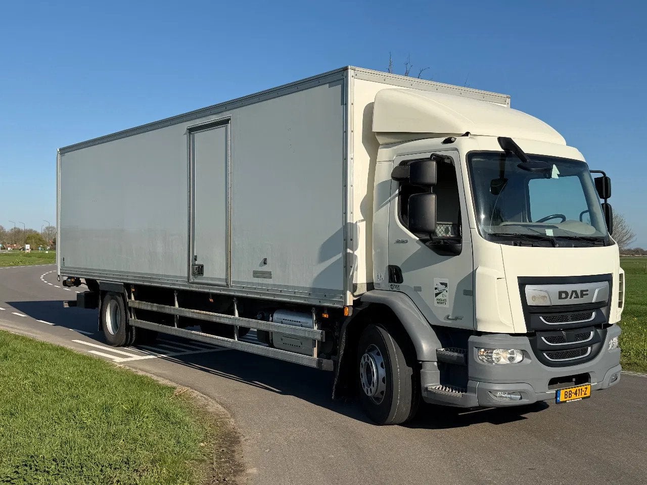 DAF LF 290 LF 290.19 EURO6. 860x248x235, Achat, 217 kW, Euro 6, Automatique