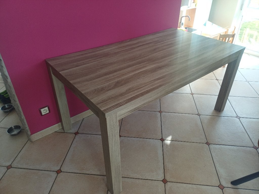 Table de salle à manger, 100 à 150 cm, Quatre personnes, Enlèvement, Utilisé