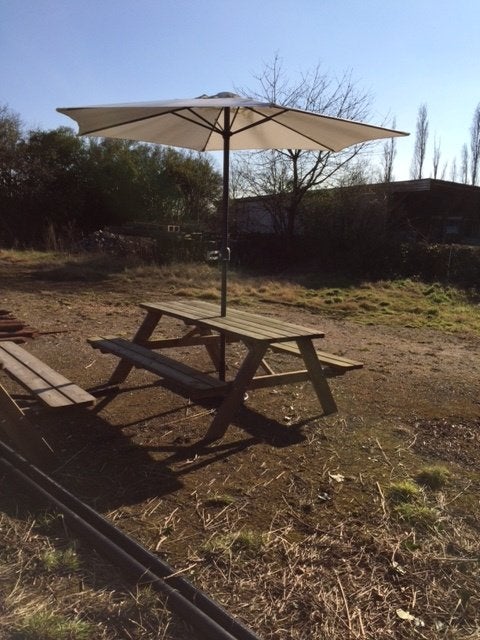 picknicktafel, Tuin en Terras, Ophalen, Zo goed als nieuw, Rechthoekig, Hout