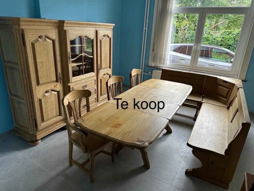 Eetkamer in een Franse keten, Ophalen, Zo goed als nieuw, Chaine français, Minder dan 4 stoelen