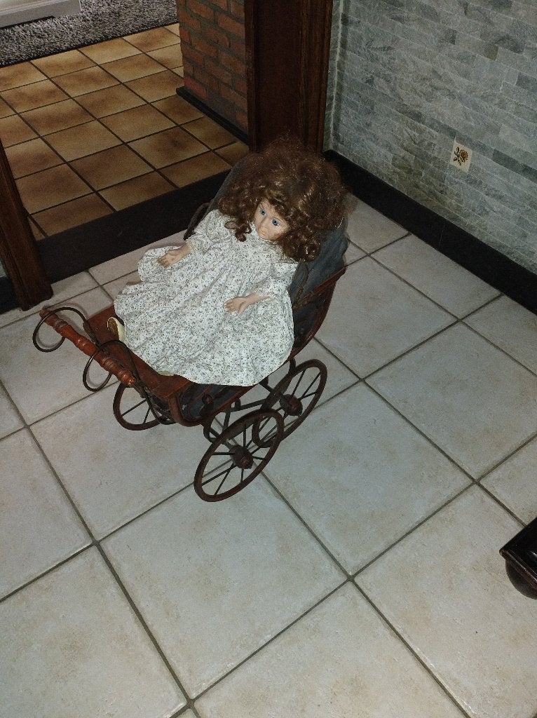 Oude poppenwagen, Antiquités & Art, Enlèvement