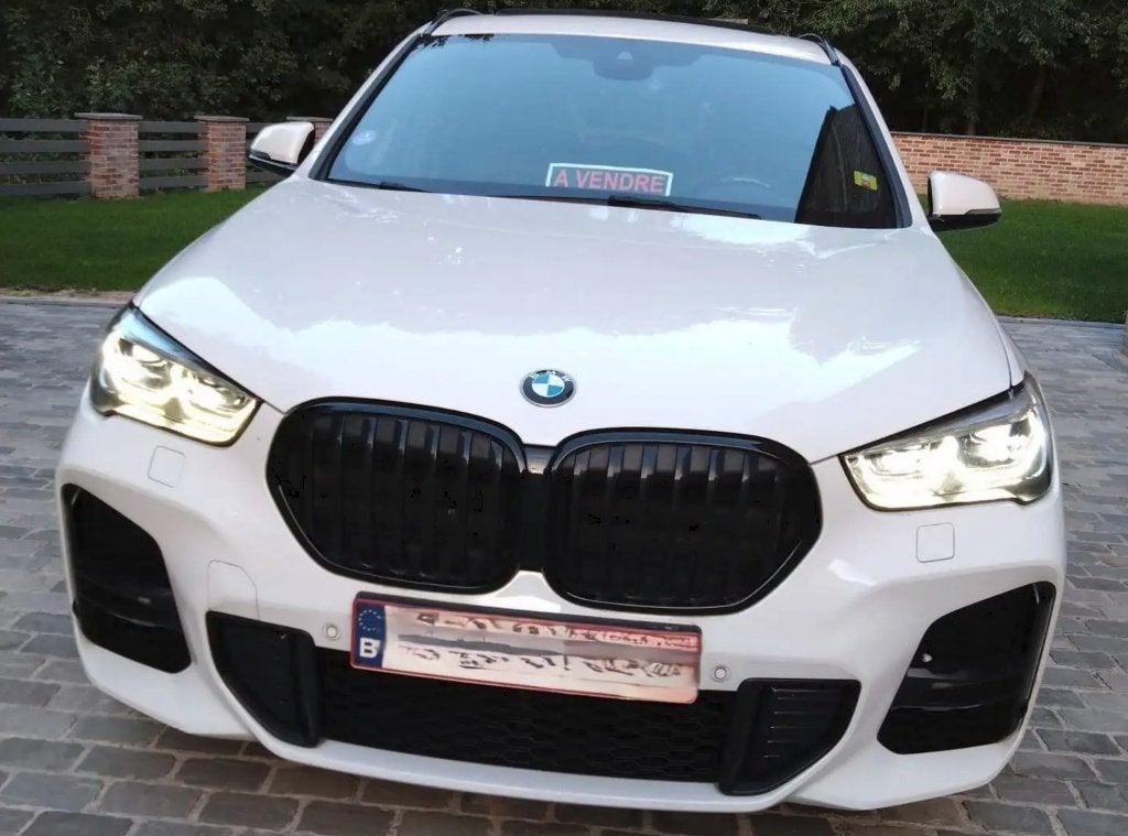 BMW X1 225e Hybride -M (Pano-HUD -full...), Autos, Euro 6, Entretenue par le concessionnaire, Noir, 5 portes
