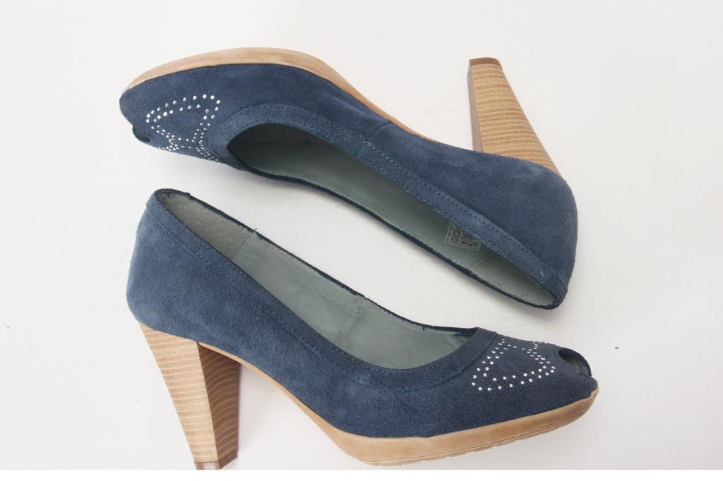 yeansblauw pumps Kickers  39, Kleding | Dames, Schoenen, Pumps, Blauw, Nieuw, Ophalen of Verzenden