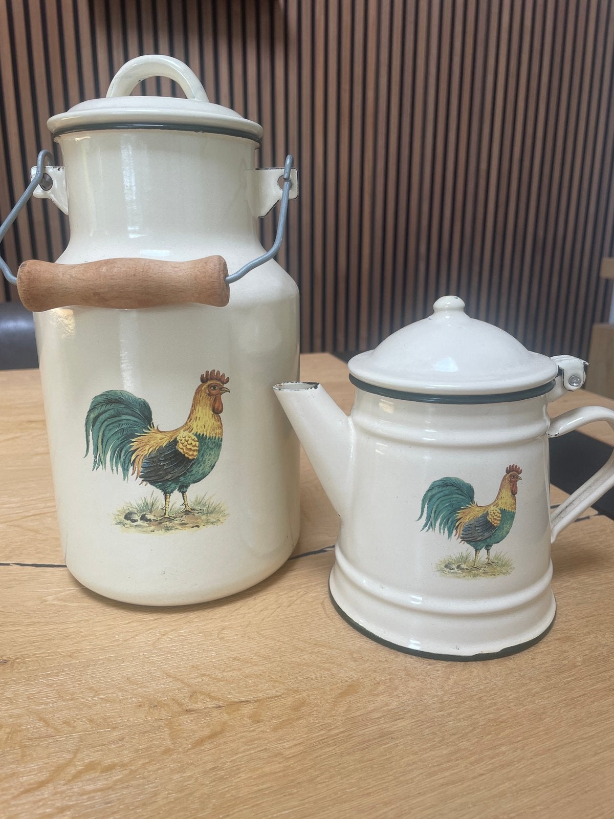 Kan en melkkan, Antiek en Kunst, Ophalen