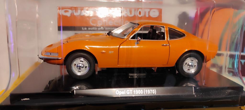 Opel 1900 GT 1970 orange 1:24 + magazine relié, Enlèvement ou Envoi
