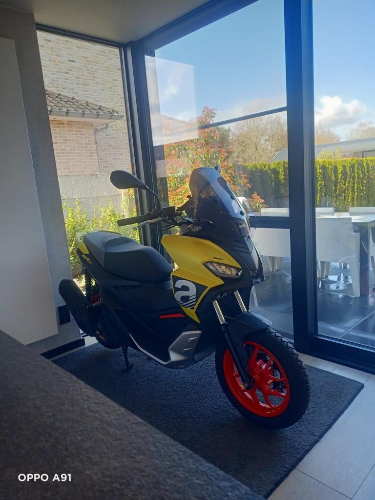 Aprilia srgt200 scooter, Motoren, Particulier