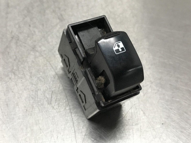 COMMUTATEUR VITRES ELECTRIQUES Rexton (|96190777|), Utilisé, SsangYong