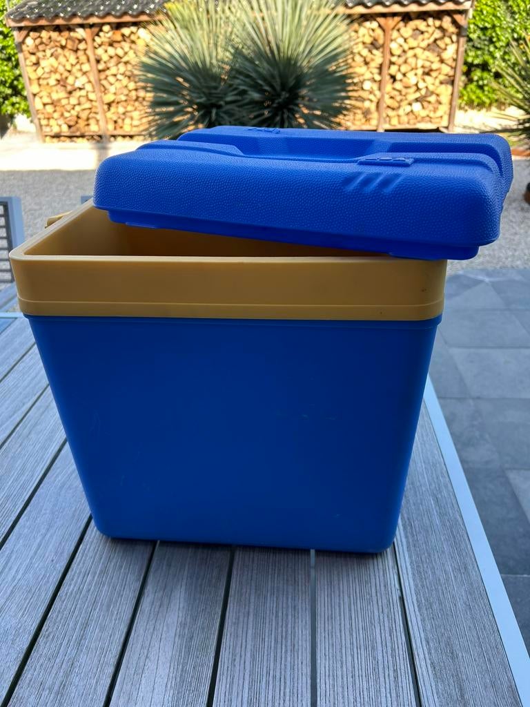 Frigobox, Caravans en Kamperen, Ophalen, Zo goed als nieuw