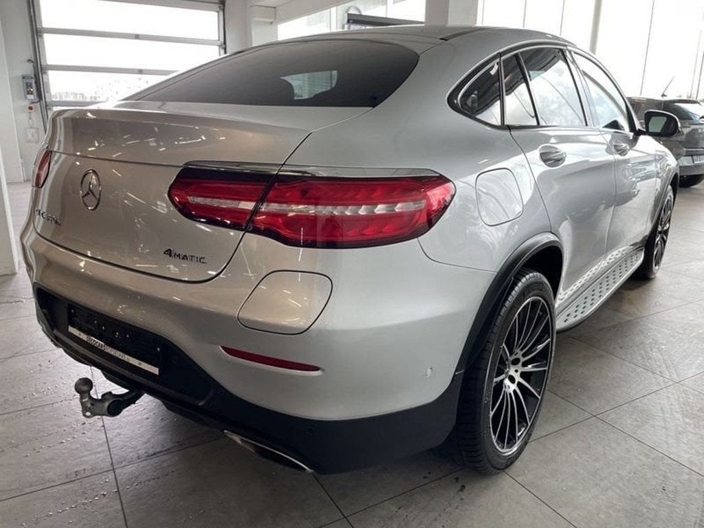 Mercedes-Benz GLC Coupé 350e 7G-TRONIC 4MATIC /360°gr camer, Auto's, Automaat, 4 zetels, Euro 6, Parkeersensor