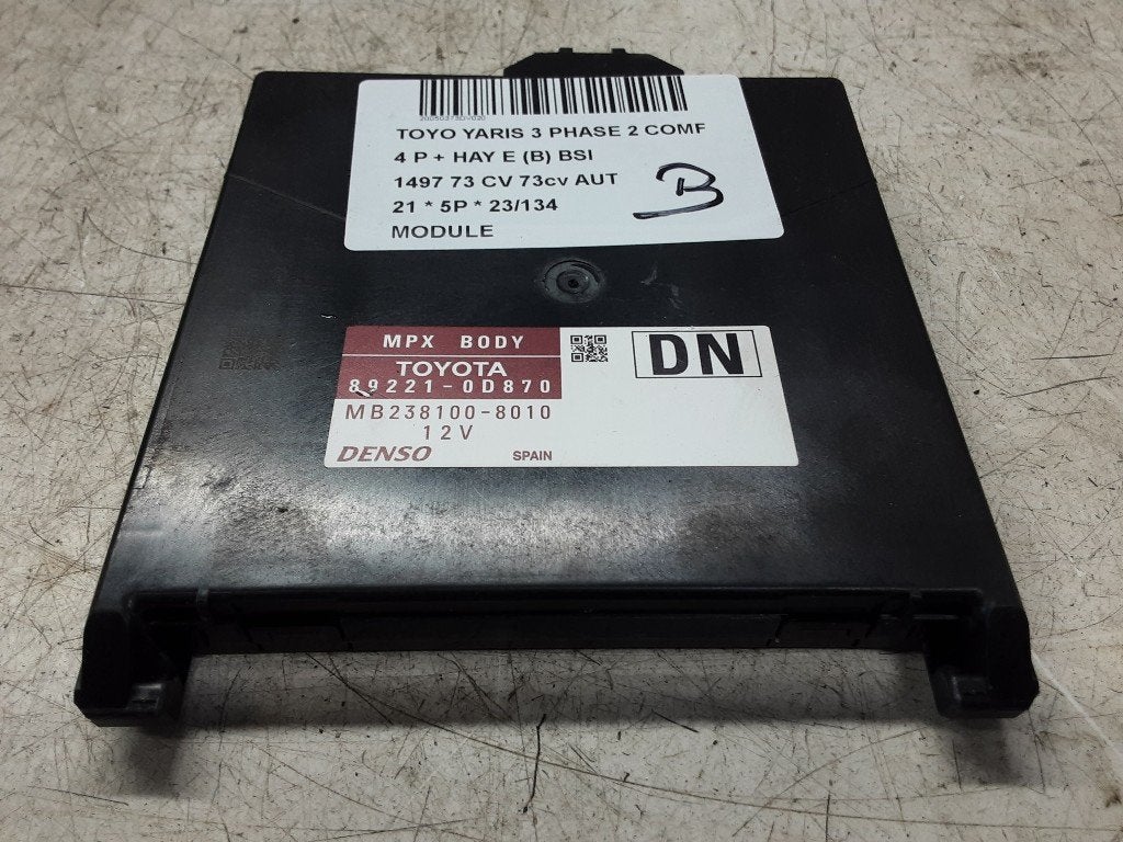 COMPUTER Toyota Yaris III (P13) (89221-0D870), Gebruikt, Mevr. I. Hauben, Toyota, Rue de l'Espoir 34 34
4030  GRIVEGNÉE, BE