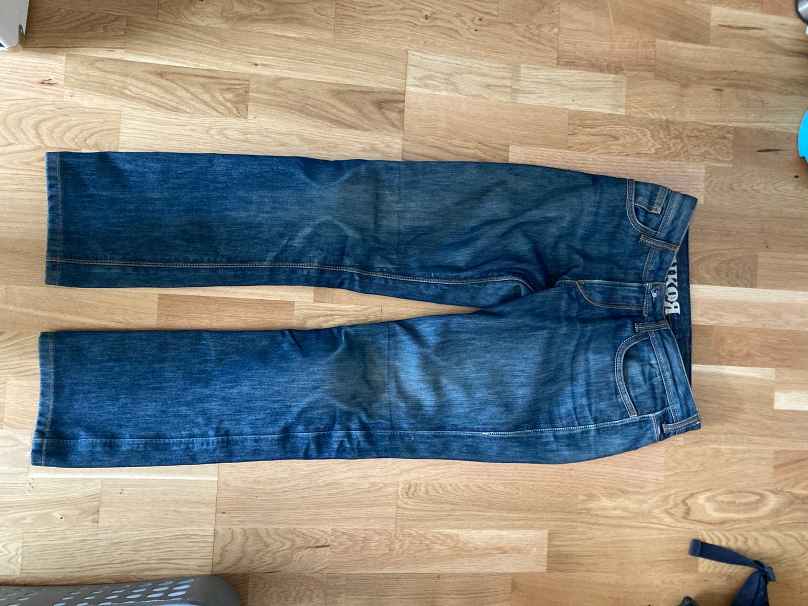 Jeansbroek motor met pads 31-32 vrouw, Motoren, Kleding | Motorkleding, Ophalen of Verzenden, Tweedehands, Dames, Broek | textiel