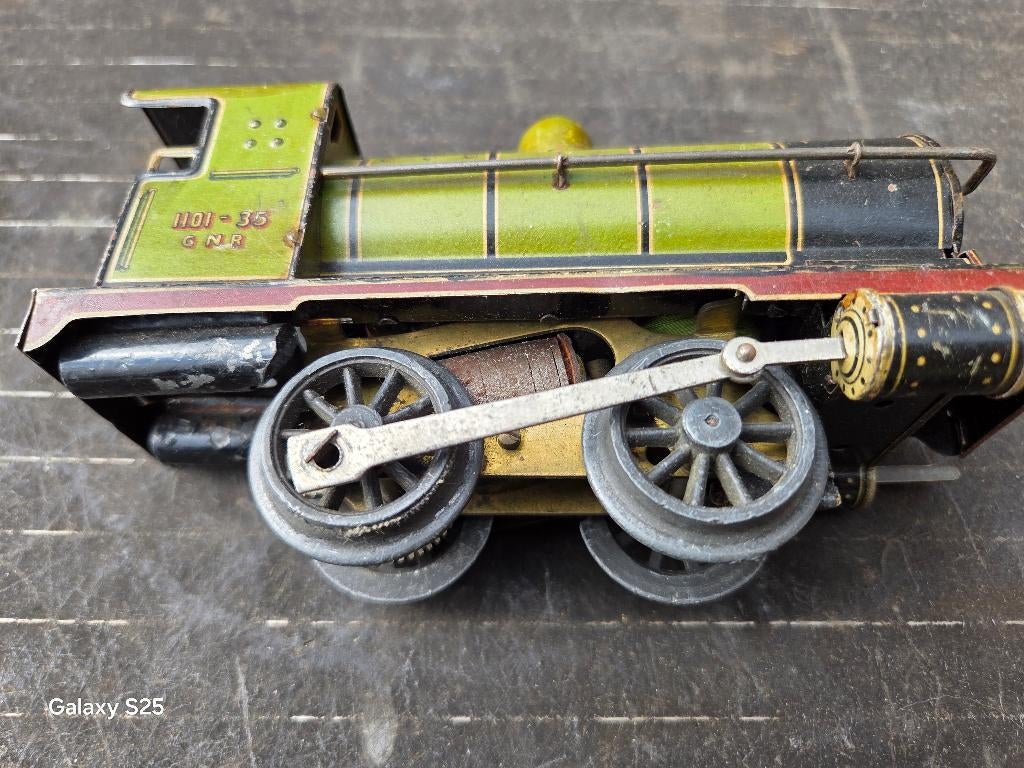 GRANDE LOCOMOTIVES POUR VOS COLLECTION AVEC SON TENDER, Verzenden, Gebruikt, Wisselstroom, Rails