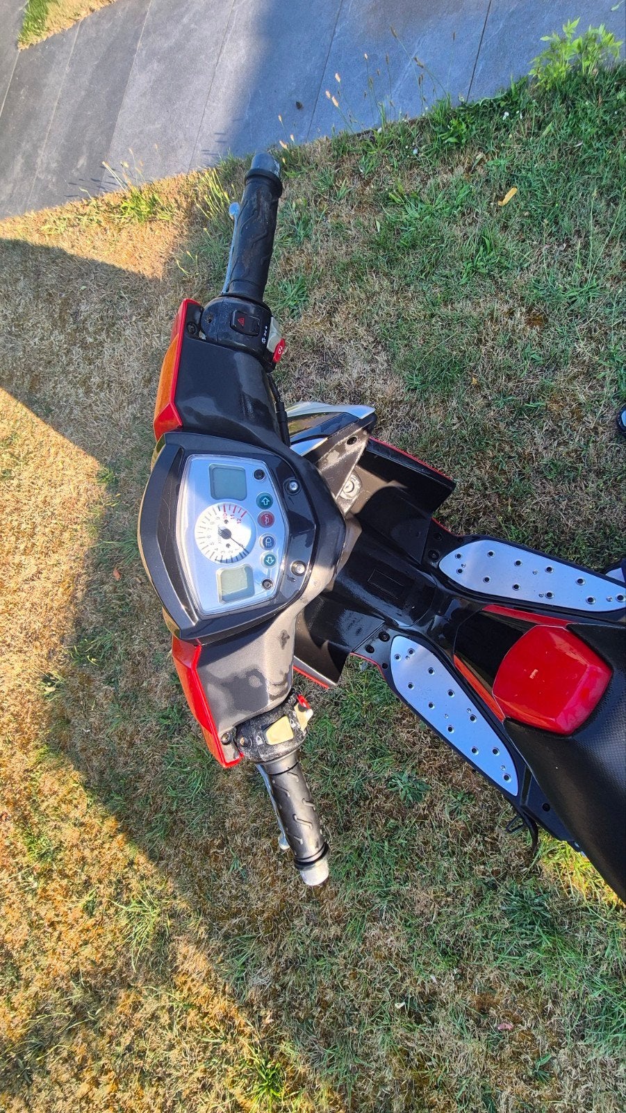TGB Bullet 50cc A-Klasse – Bouwjaar 2010 – Slechts 1.489 km, Fietsen en Brommers, Ophalen, Tweetakt, Gebruikt, Overige modellen