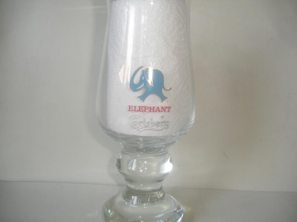 Bierglas Carlsberg Elephant, 0,5 liter., Collections, Enlèvement ou Envoi, Comme neuf, Verre ou Verres, Autres marques