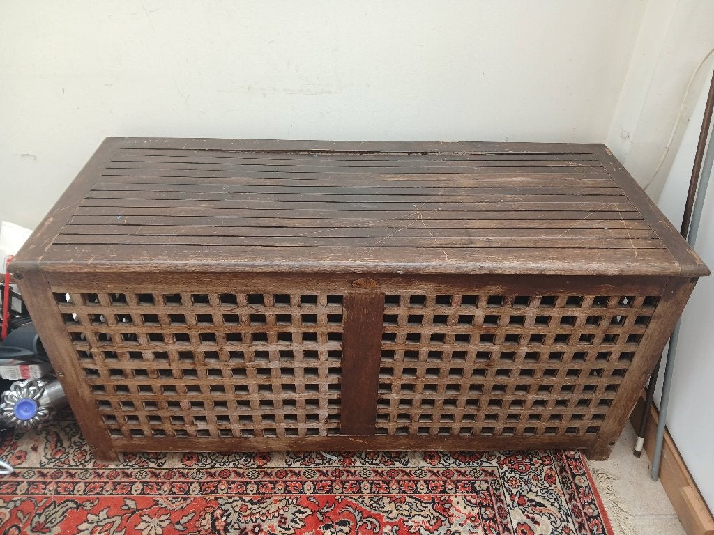 Caisse de rangement, Enlèvement
