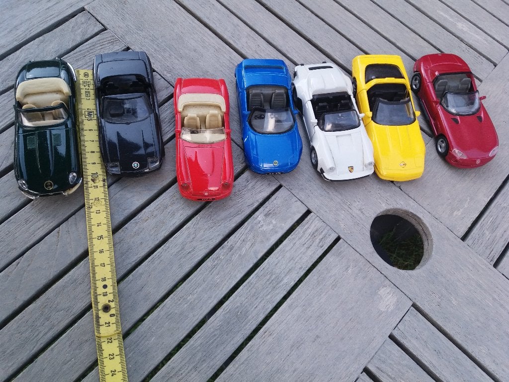 miniatuur auto, Hobby & Loisirs créatifs, Voitures miniatures | 1:43, Enlèvement, Comme neuf, Voiture, Autres marques