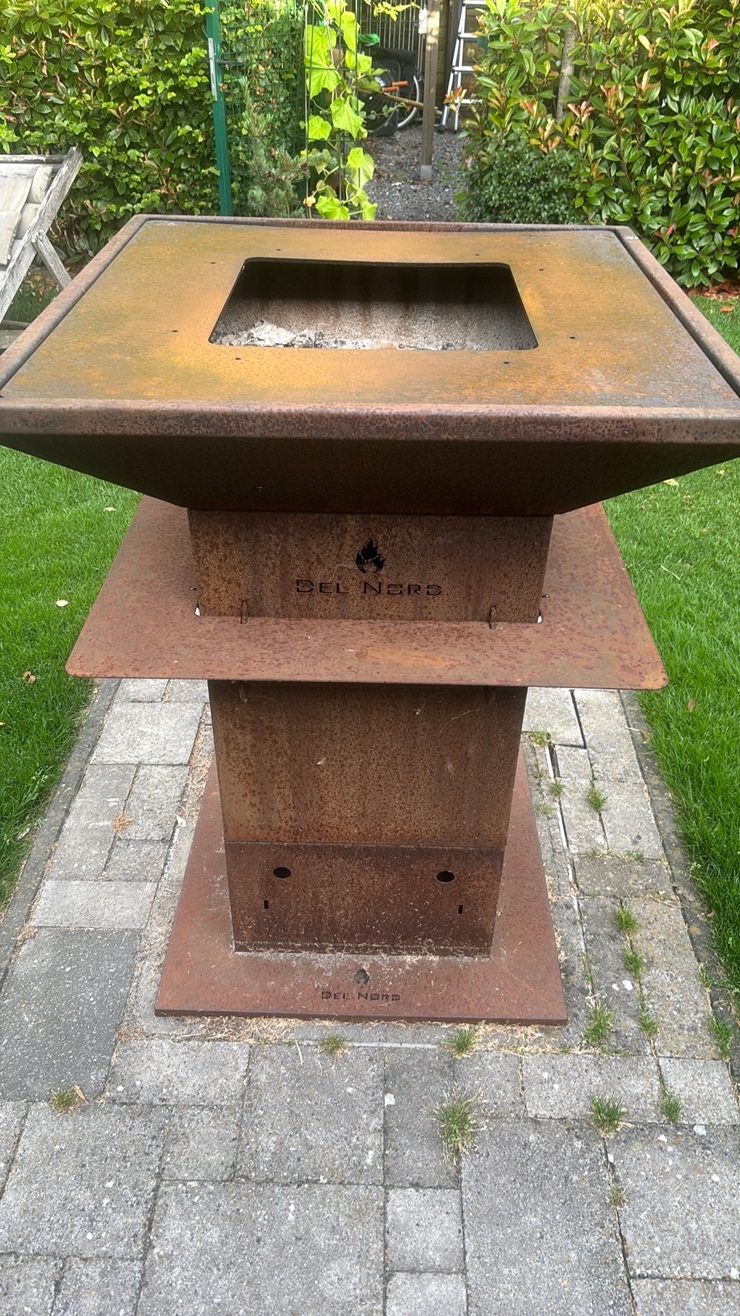Planca del nord, Jardin & Terrasse, Tables à feu, Enlèvement, Utilisé