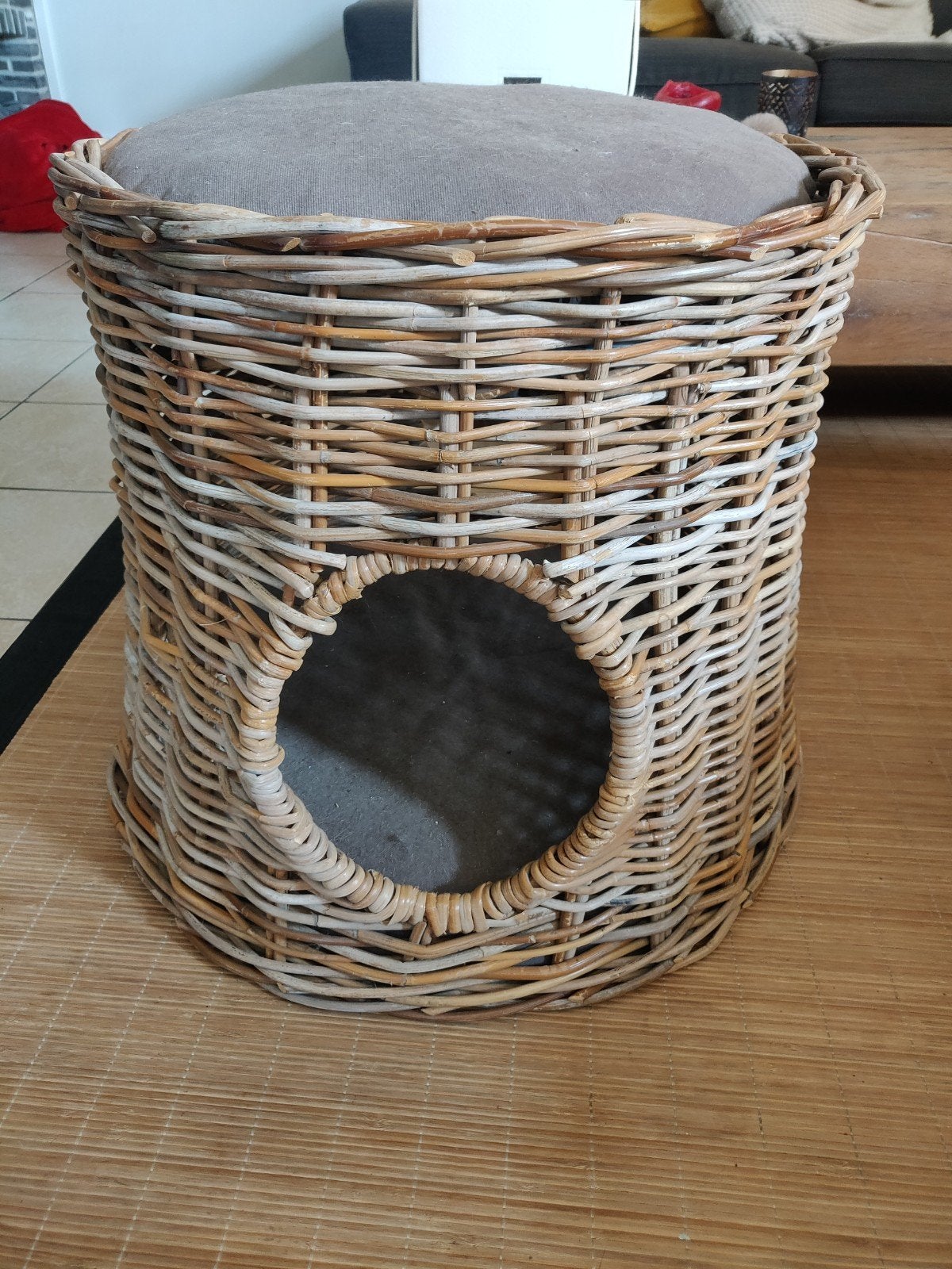 Kattenhuisje in goede staat, Dieren en Toebehoren, Ophalen