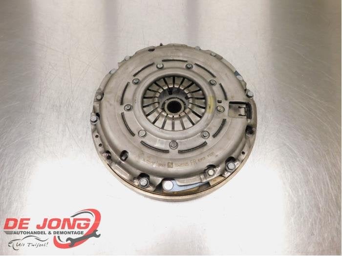 Volant d'inertie masse double d'un Opel Mokka, -, Opel, 3 mois de garantie, Utilisé