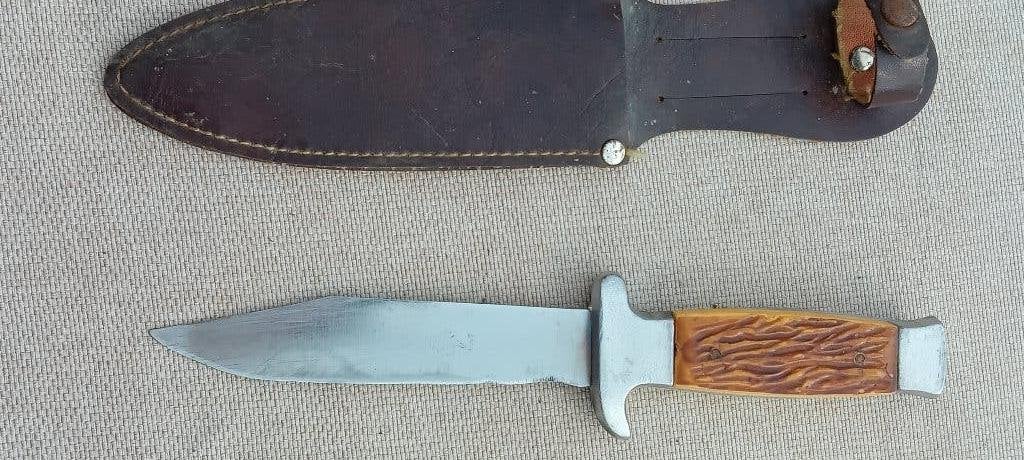 couteau vintage avec boîtier en acier inoxydable, Enlèvement ou Envoi, Armée de terre, Couteau ou Poignard