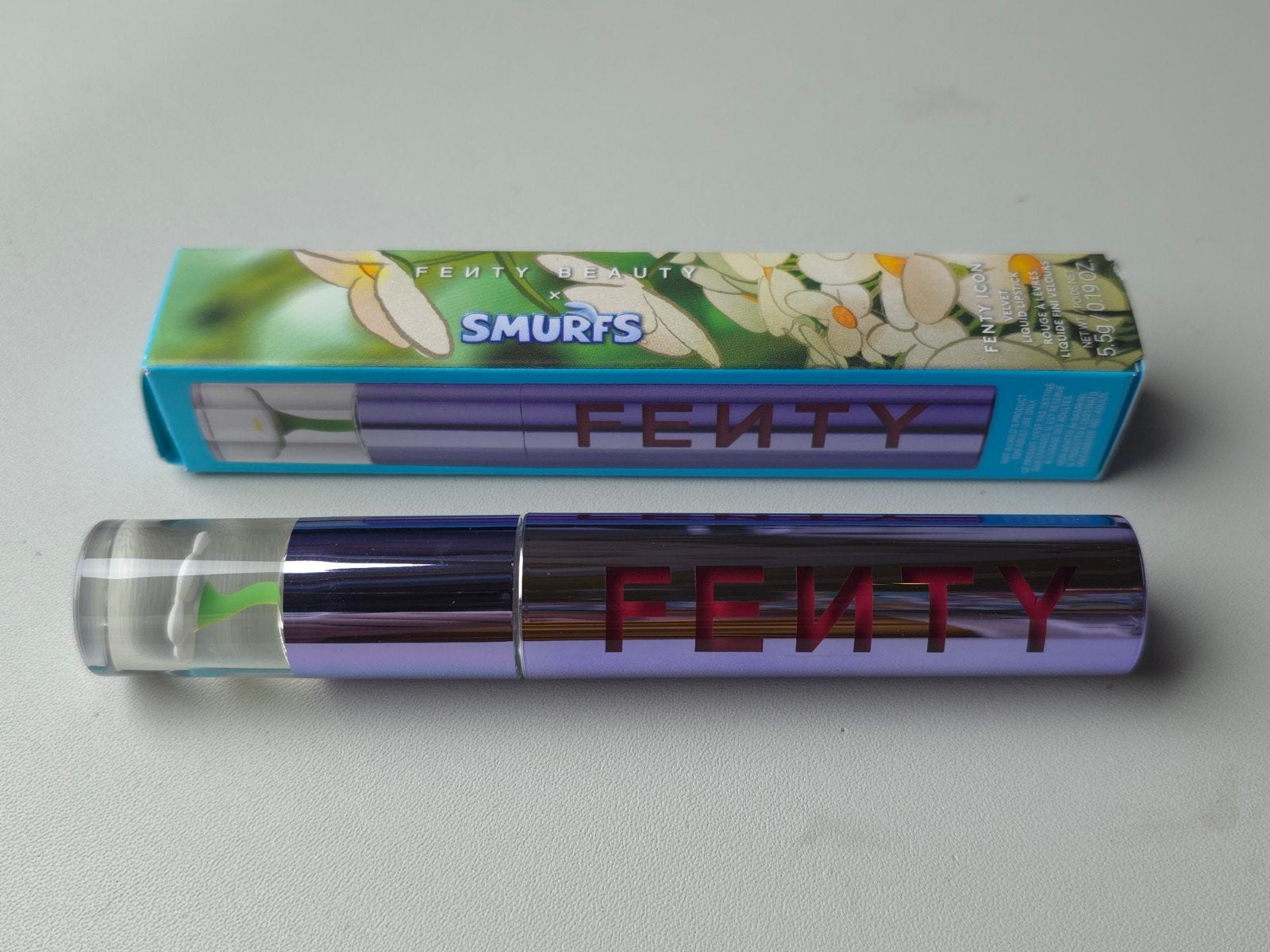 Rouge à levres Schtroumpf Fenty Beauty, Verzamelen, Smurfen, Nieuw, Gebruiksvoorwerp, Smurfin, Verzenden