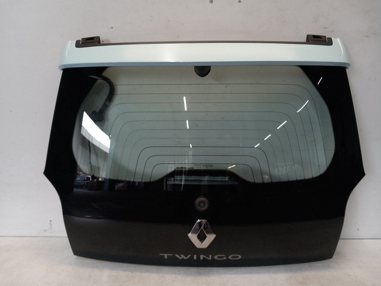 Achterklep Renault Twingo, Onderdelen@venauto.nl, Van der Ven Autorecycling B.V., Arrière, Ettenseweg 76, 4706 PB Roosendaal, The Netherlands