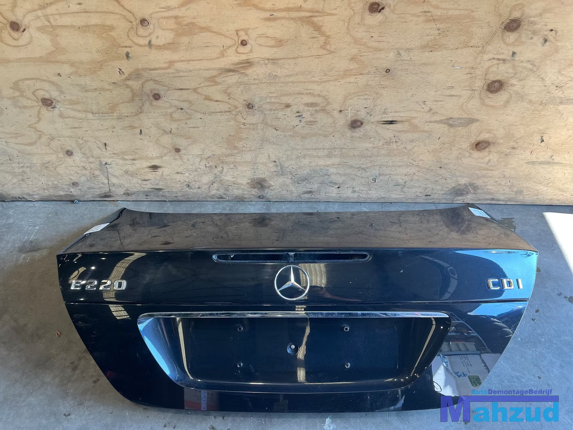 MERCEDES E KLASSE W211 Zwart C197 achterklep 2002-2009, Auto-onderdelen, Gebruikt, Mercedes-Benz AG, Deur, Mercedes-Benz