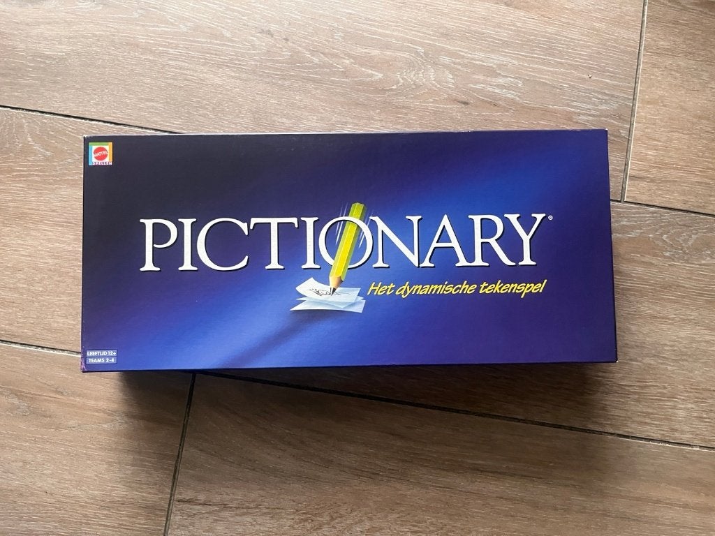 Pictionary, Hobby en Vrije tijd, Gezelschapsspellen | Bordspellen, Een of twee spelers, Ophalen of Verzenden, Nieuw, Mattel