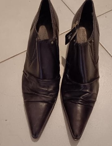 Chaussures brunes fermées 41 NEUF, Neuf, Enlèvement ou Envoi, Brun, Boots et Botinnes
