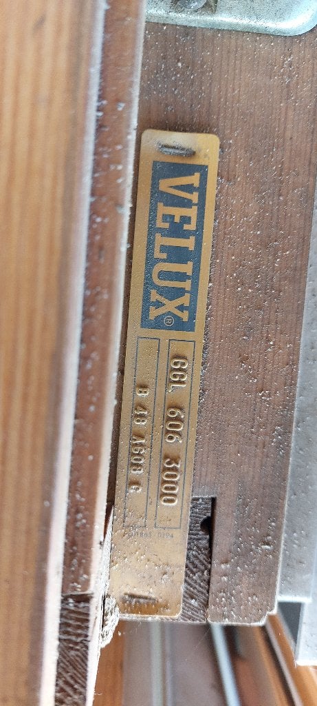 Gratis - Velux - dakvensters - 5 stuks, Tuin en Terras, Bergingen en Tuinkasten, Ophalen, Gebruikt, Overige materialen, Overige typen