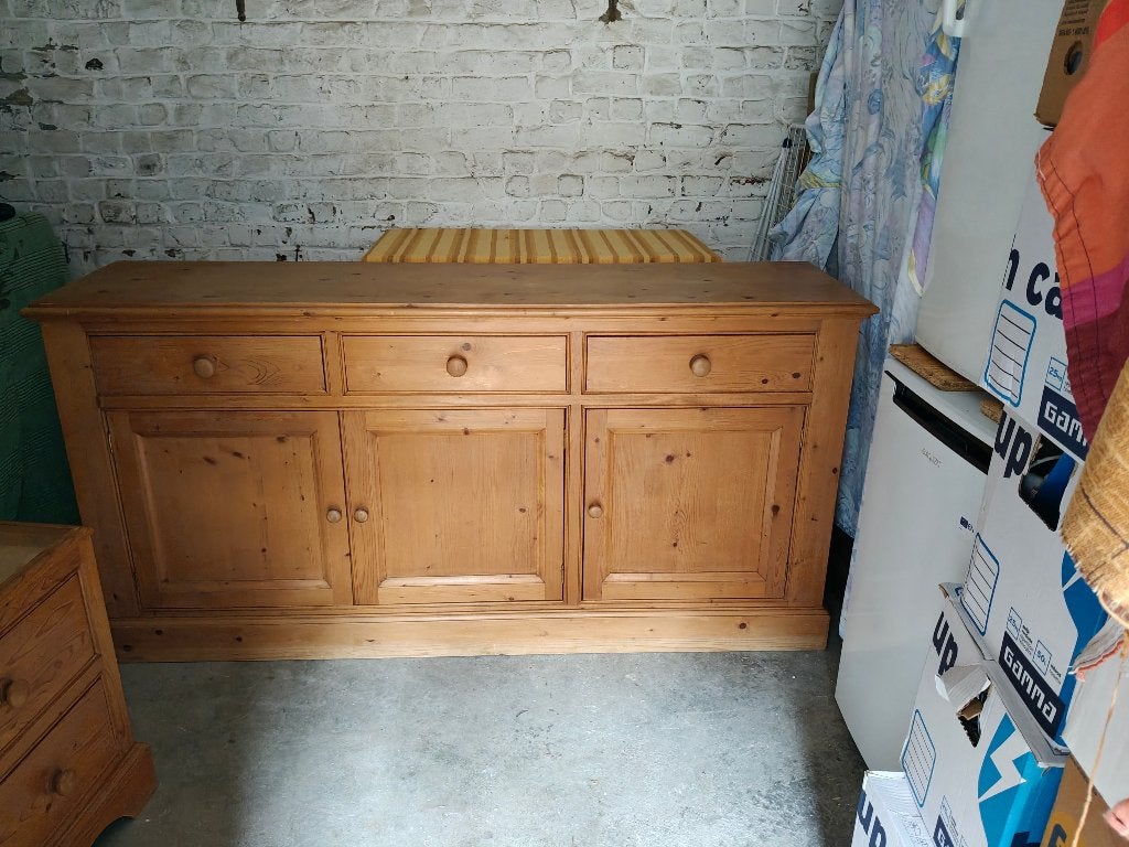 grenen dressoir, 25 à 50 cm, 150 à 200 cm, Comme neuf, Enlèvement