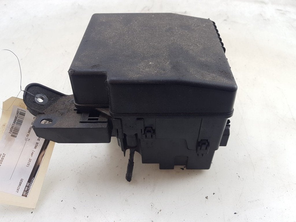 BOITIER FUSIBLES Mitsubishi Space Star (A0) (|8565A349|), Info@mitsubishi-motors.de, MITSUBISHI, Utilisé, Mitsubishi