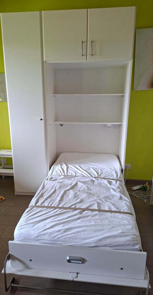 Kastbed Te Koop, Huis en Inrichting, Slaapkamer | Complete slaapkamers, Zo goed als nieuw, Eenpersoons, Ophalen