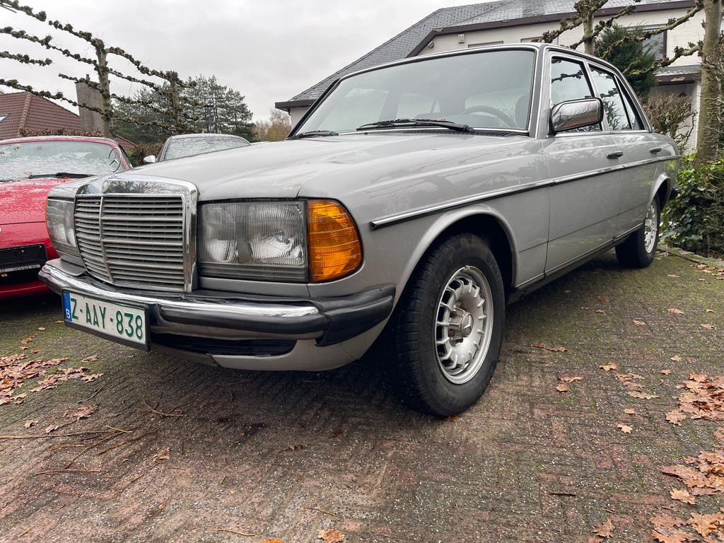 230E AUTOMAAT/Open dak/oldtimer!!!!!!, foto 2