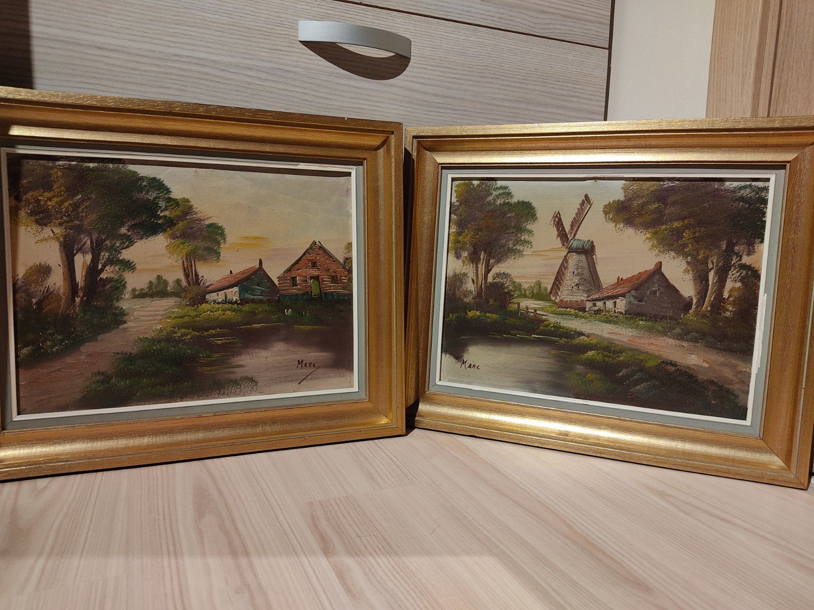 2 schilderwerken, Ophalen, Gesigneerd, Olieverf, Doek