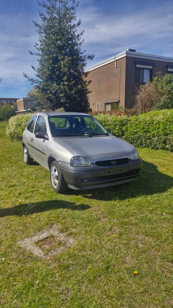 Opel corsa b import/export, Auto's, Opel, Particulier, Corsa, Benzine, Stadsauto, 3 deurs, Handgeschakeld, Zilver of Grijs, Stof