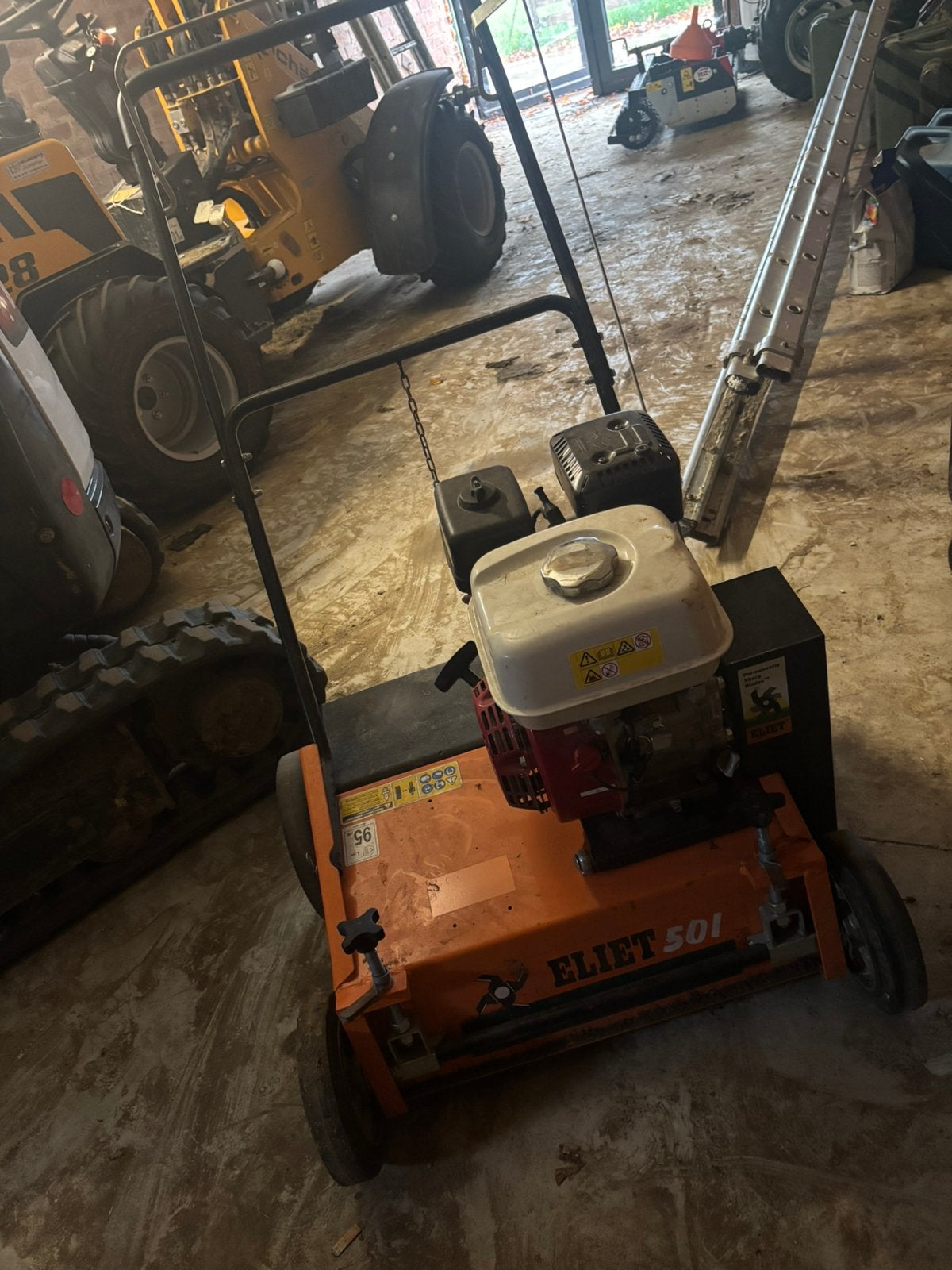 Eliet 501 lm, Tuin en Terras, Ophalen, Gebruikt, Benzine