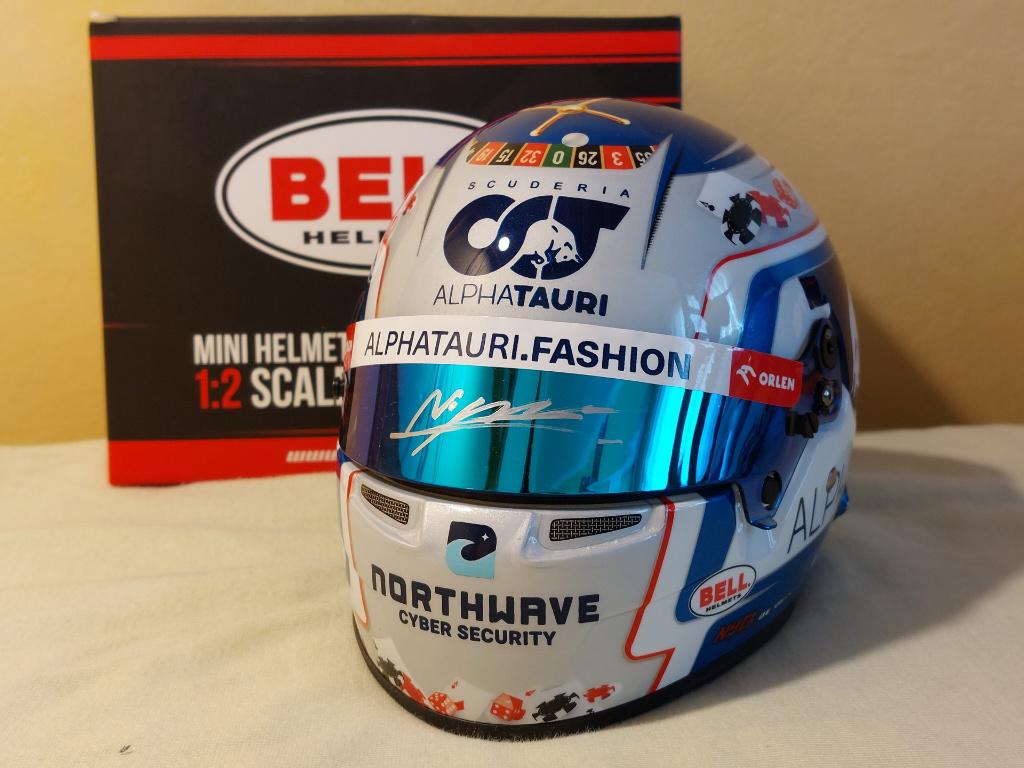 Casque signé par Nyck de Vries, Alpha Tauri F1 Monaco 2023, Collections, Envoi, Neuf, ForTwo