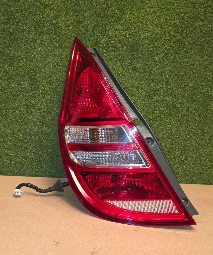 Feux arrière gauche Hyundai i30 de 2007 a 2012 original, Enlèvement ou Envoi, Hyundai