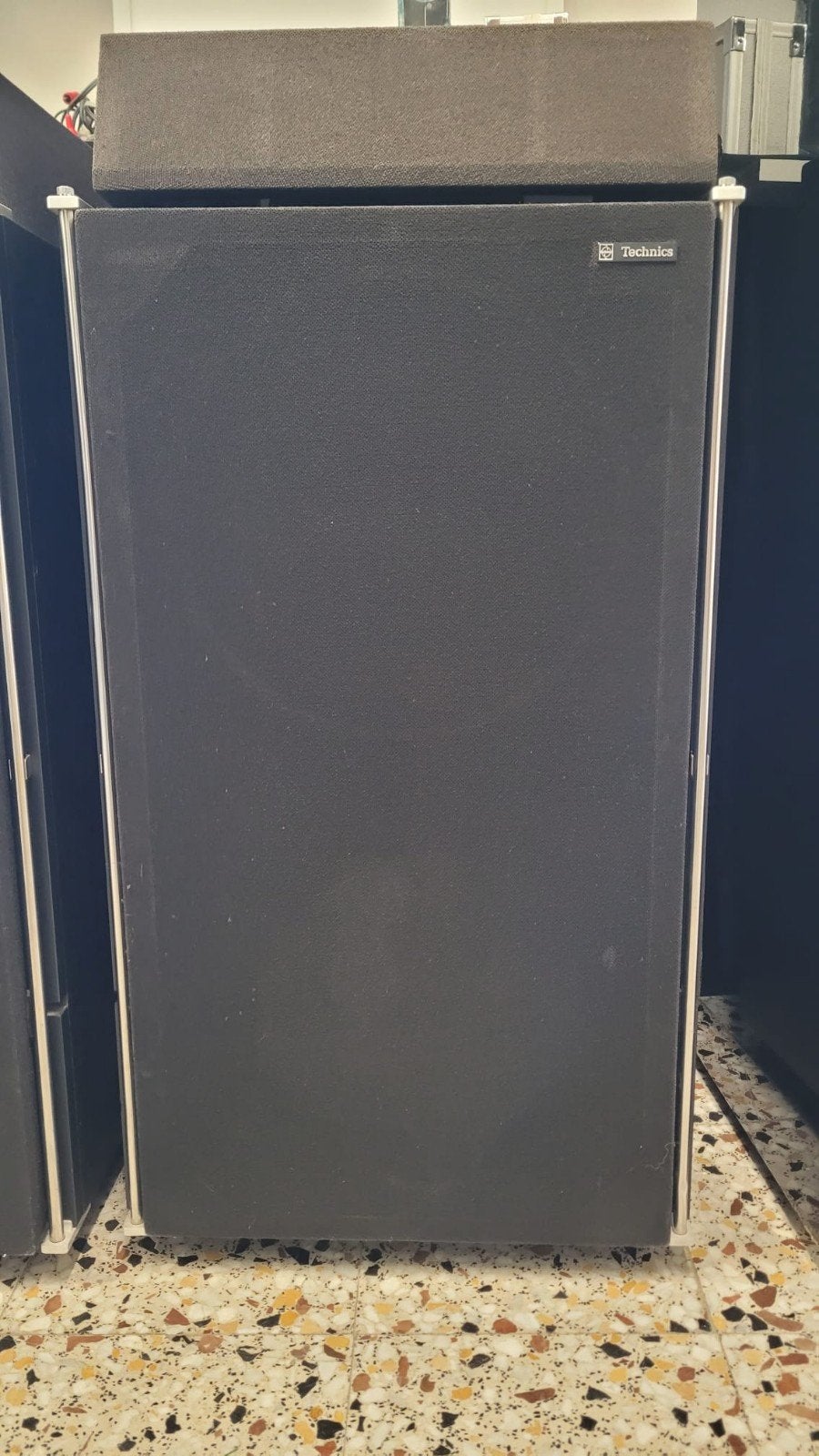 Paire de Technics SB-6000, Enlèvement